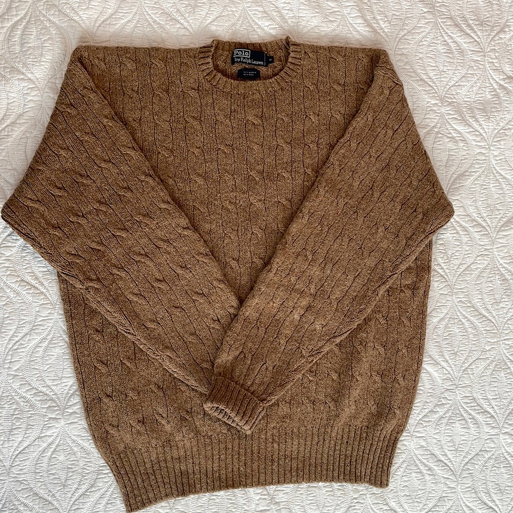 EUC XL Polo Ralph Lauren Wool tan cableknit  sweater. 70% Alpaca & 30% Wool.